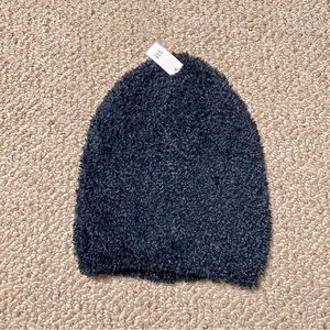 *Brand New* Gap Fuzzy Boucle Beanie | NWT | Navy Blue